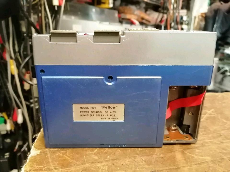 "FELLOW" Model FE-I, Walkman OHNE Adapter!!