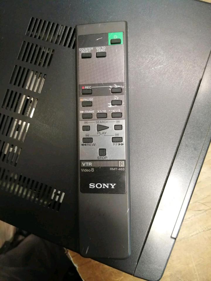 SONY EV-C45E, Videocassettenrecorder mit Original-Fernbedienung!!