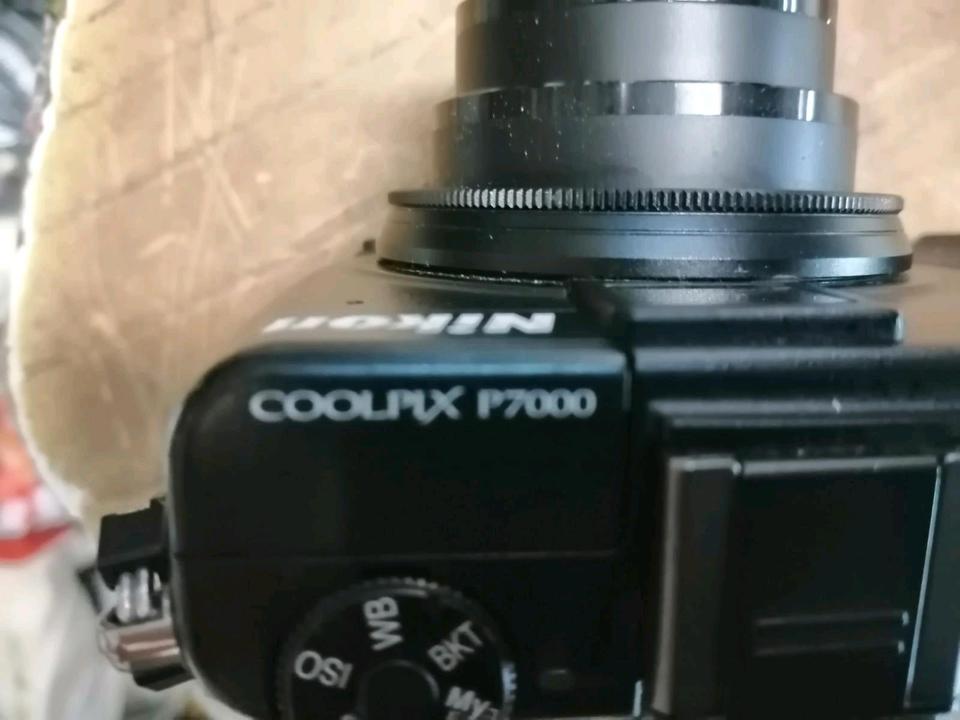 NIKON COOLPIX S7000, Digital-Kamera mit Zubehör!!