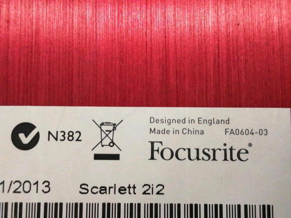 FOCUSRITE SCARLETT 2i2 Audio Interface, guter Zustand!!!