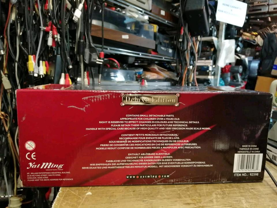 ROAD Signature 1959 BUICK ELECTRA 225 1:18, NEU & OVP!!
