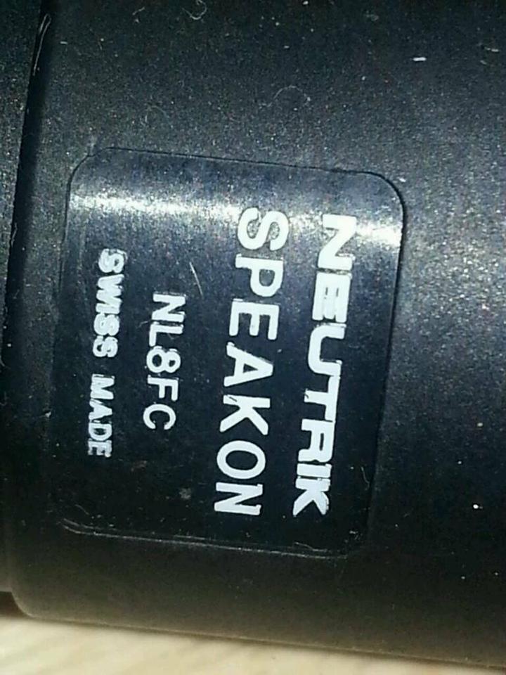 2 NEUTRIK "SPEAKON" NL8FC; Anschlußadater für Boxen