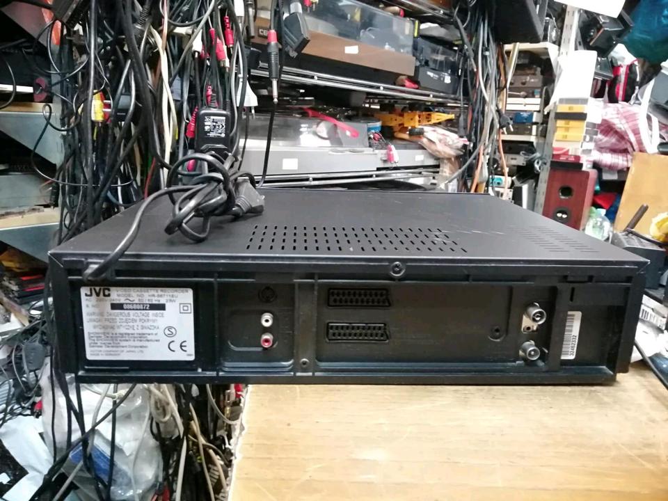 JVC HR*S6711EU, Videorecorder, DEFEKT!!
