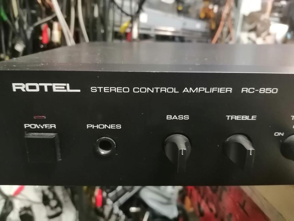 ROTEL RC-850 Stereo Control Amplifier/Vorverstärker!!!