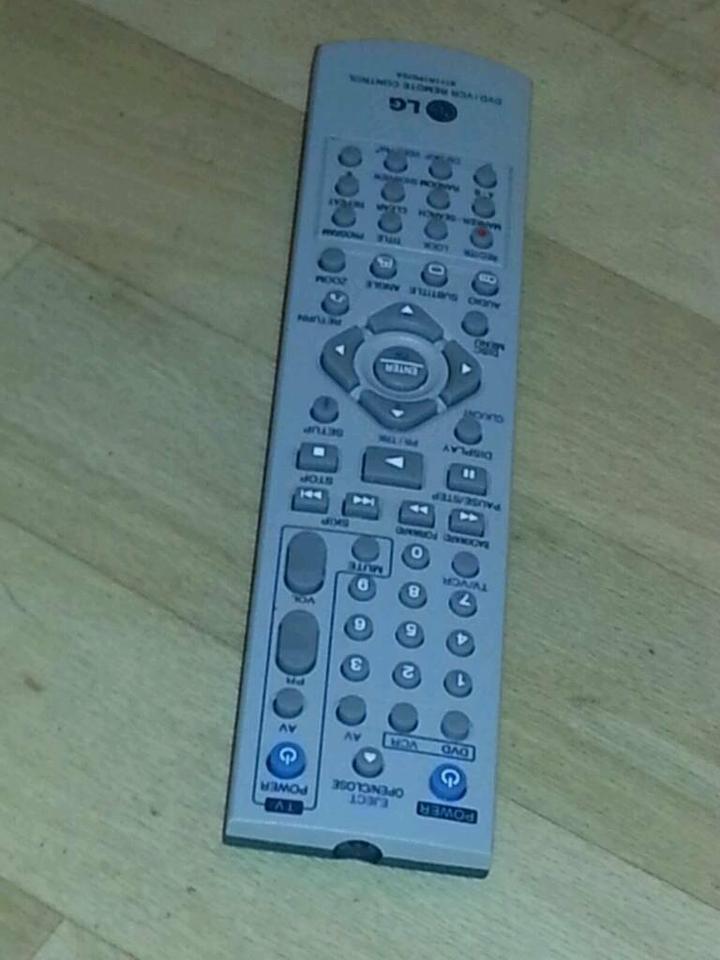 LG 6711R1PO72A; Original-Fernbedienung , DVD/VCR Remote Control