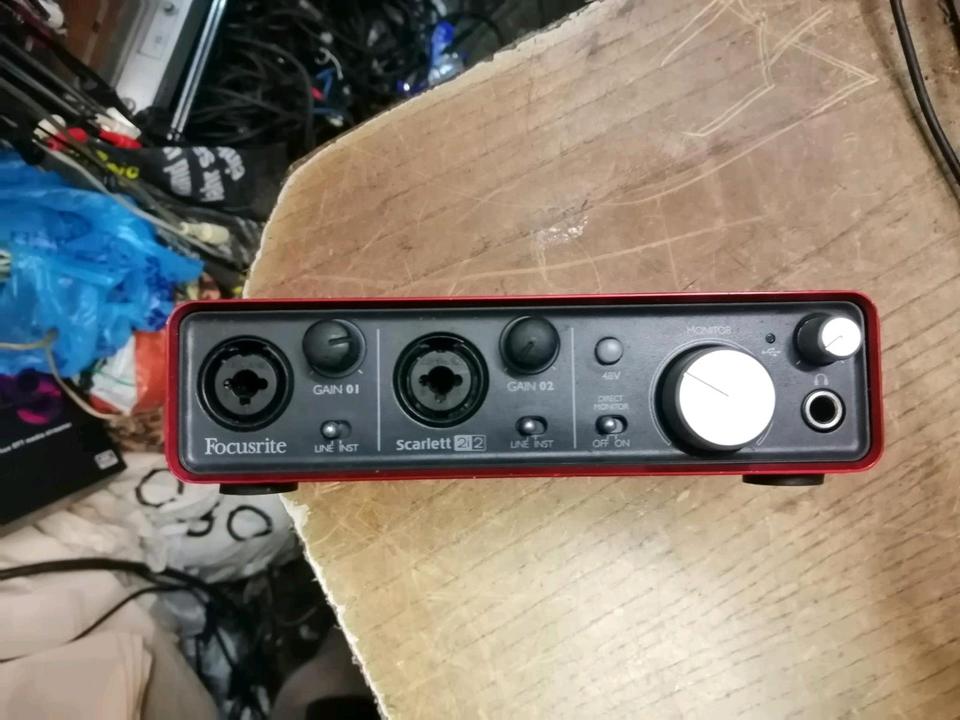 FOCUSRITE SCARLETT 2i2 Audio Interface, guter Zustand!!!