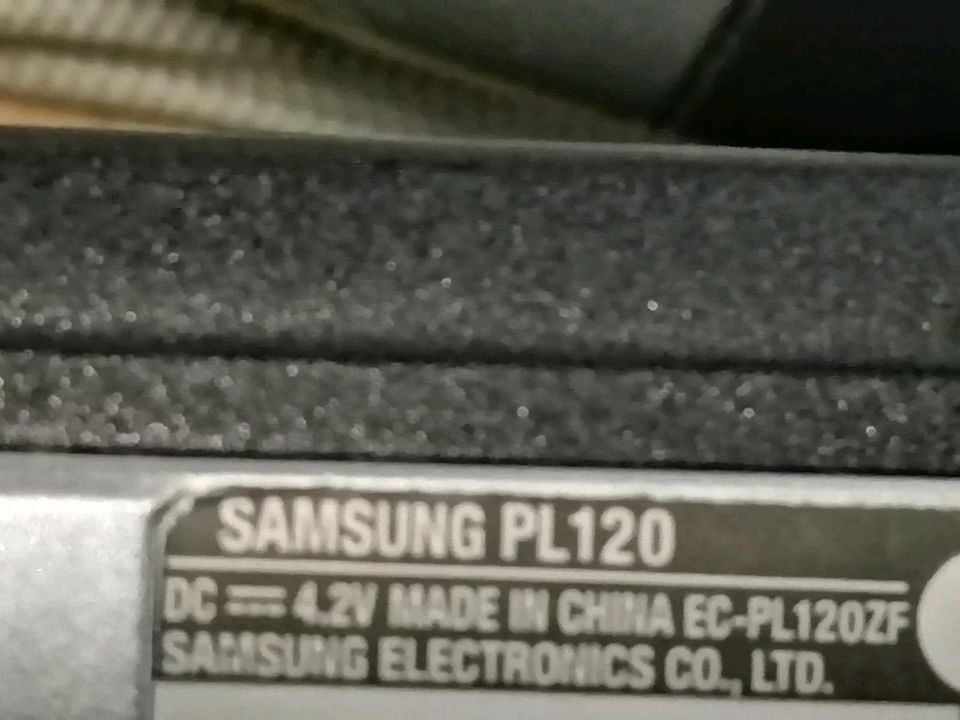 SAMSUNG PL120, Digital-Kamera mit Zubehör, guter Zustand!!!