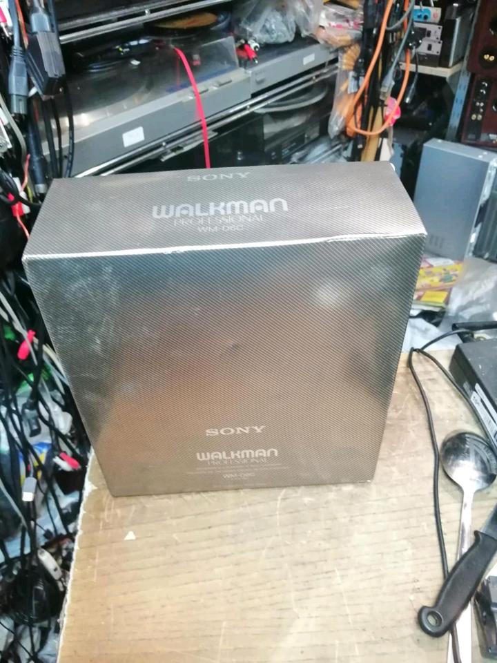 SONY WM-D6C, Walkman + SONY BP-23 Batteriefach!!