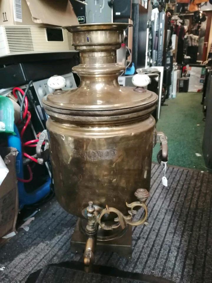 Russischer Holzkohle-Samowar, Baujahr: 1826, guter Zustand!!