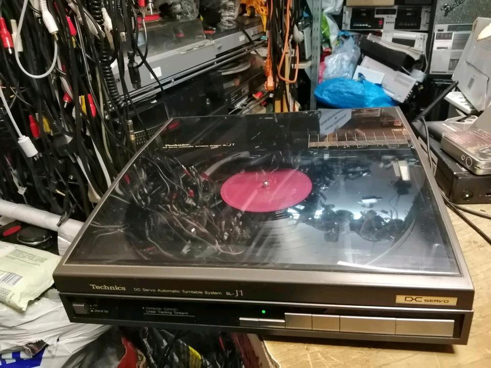 TECHNICS SL-J1 Plattenspieler + Original-Nadel!!