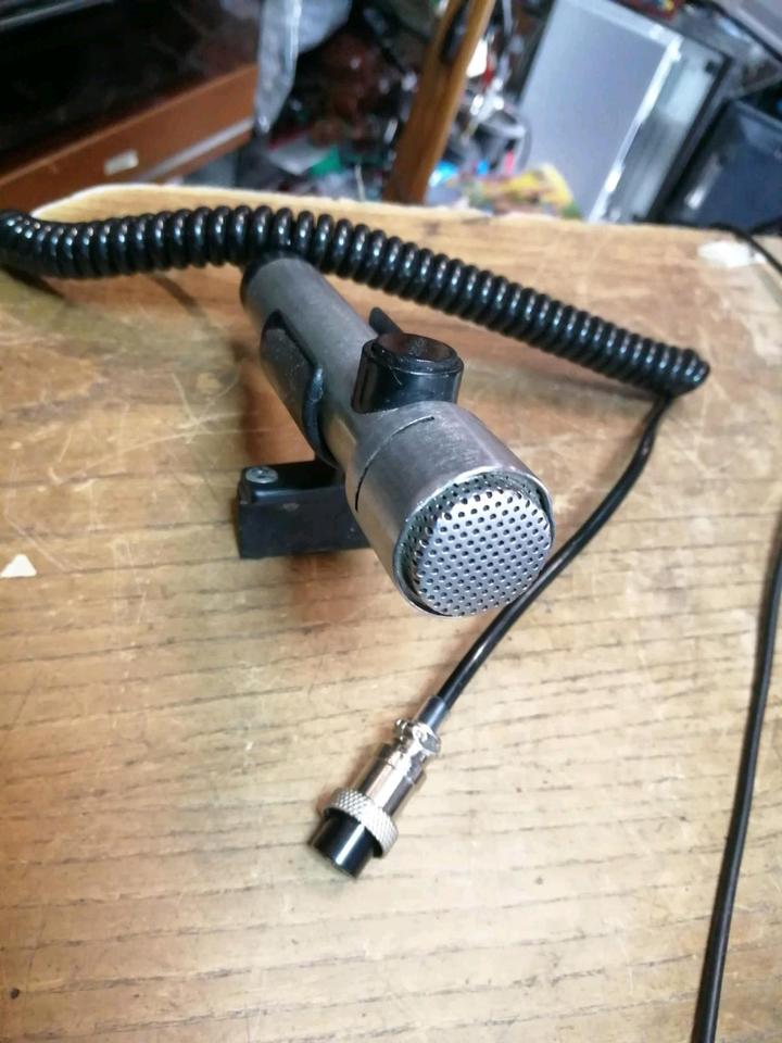 PEIKER TM 110, Mikrofon mit neuem Kabel, 4poliger Stecker!!!