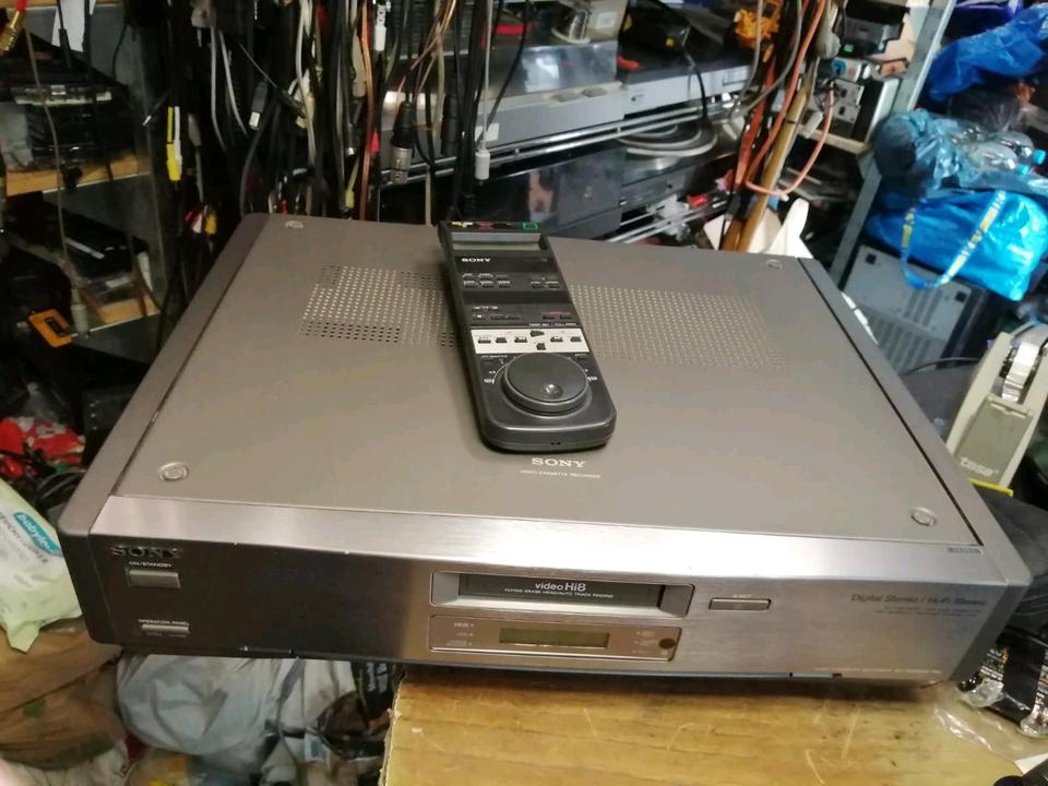 SONY EV-S9000E VC, Videocassettenrecorder Hi8 und Video 8!!