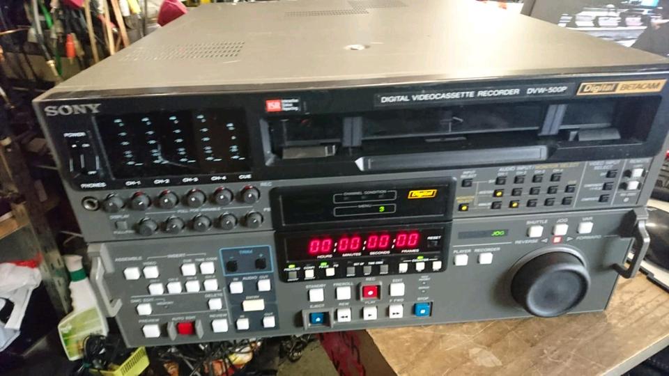 SONY DVW-500P, Digital Videocassettenrecorder, etwas DEFEKT!!