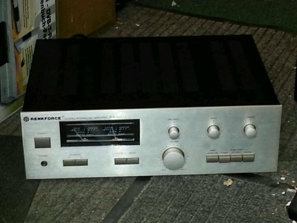 RENKFORCE WA-8000; Integrated Amplifier, etwas DEFEKT!!