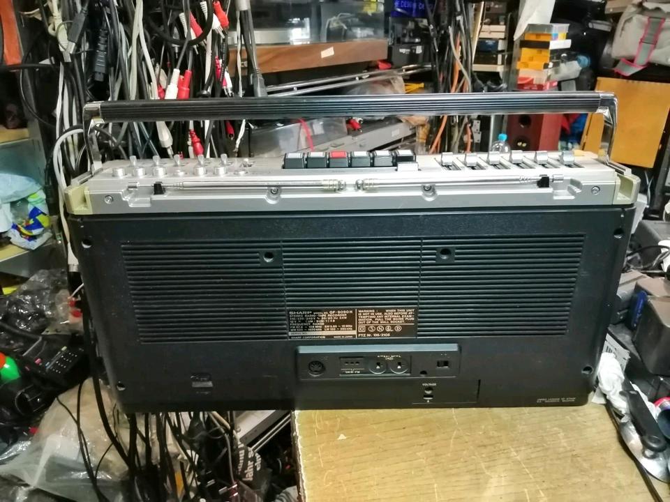 SHARP GF-9090H, Radio-Cassetten-Recorder, guter Zustand!!