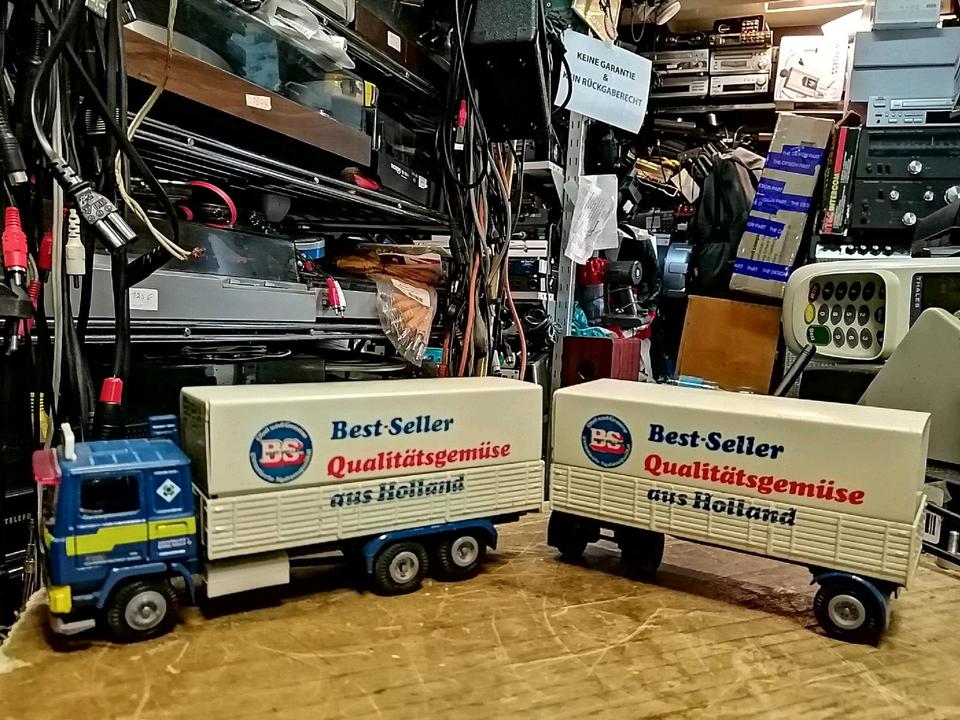 B19 1:50 TEKNO VOLKO, LKW-Modell, guter Zustand!!