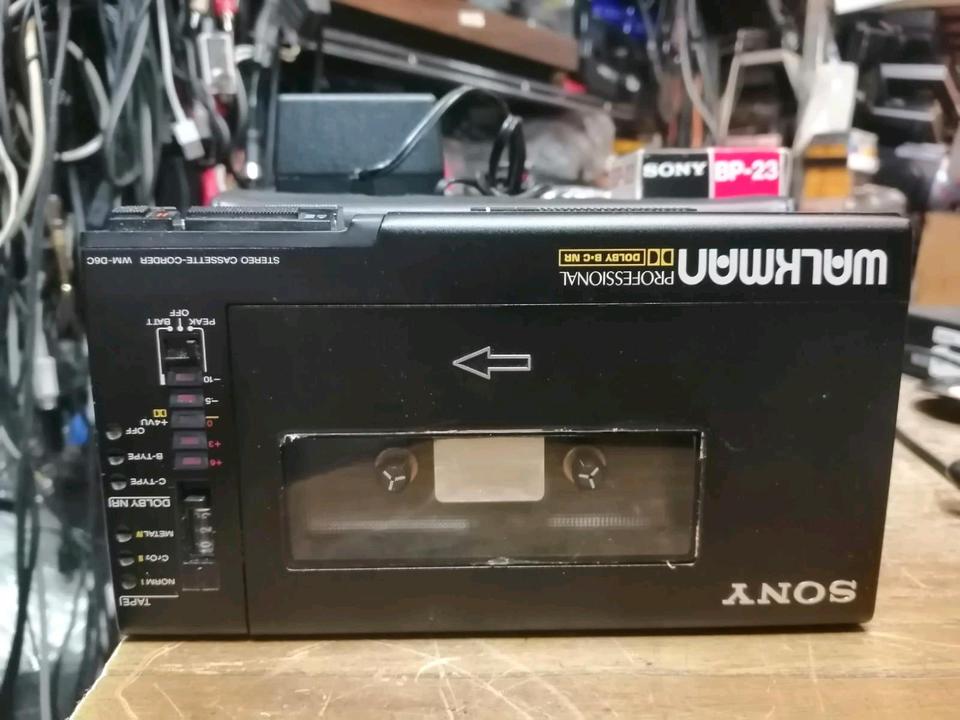 SONY WM-D6C, Walkman + SONY BP-23 Batteriefach!!