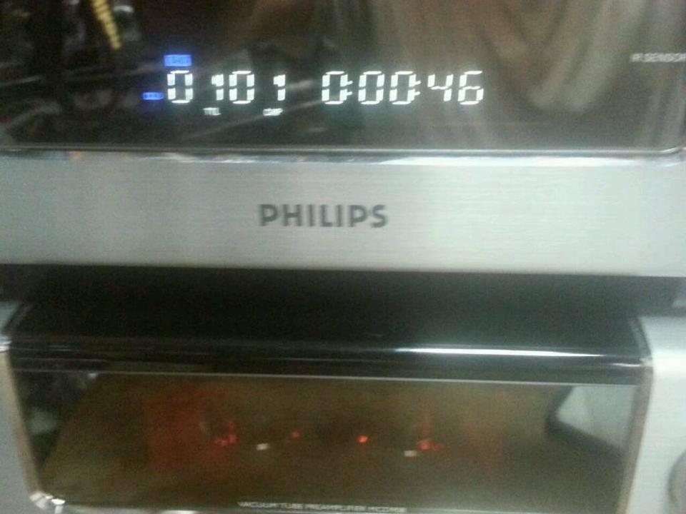 PHILIPS MCD 908 DVD-System mit Röhrenvorstufe, OHNE Boxen usw.