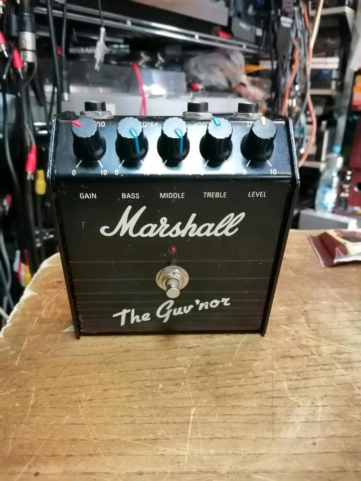 MARSHALL "The Gur'Nor Distortion, Pedal OHNE Adapter!!