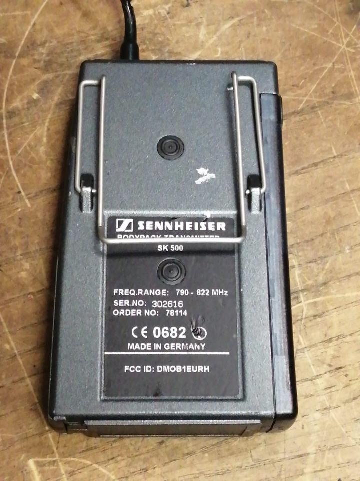 SENNHEISER SK300, Bodypack Digital Transmitter, OHNE Batterie!!