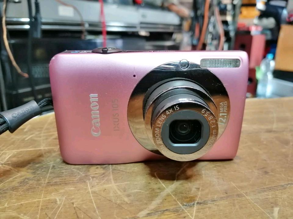 CANON IXUS 105, Digital-Kamera mit Zubehör!!