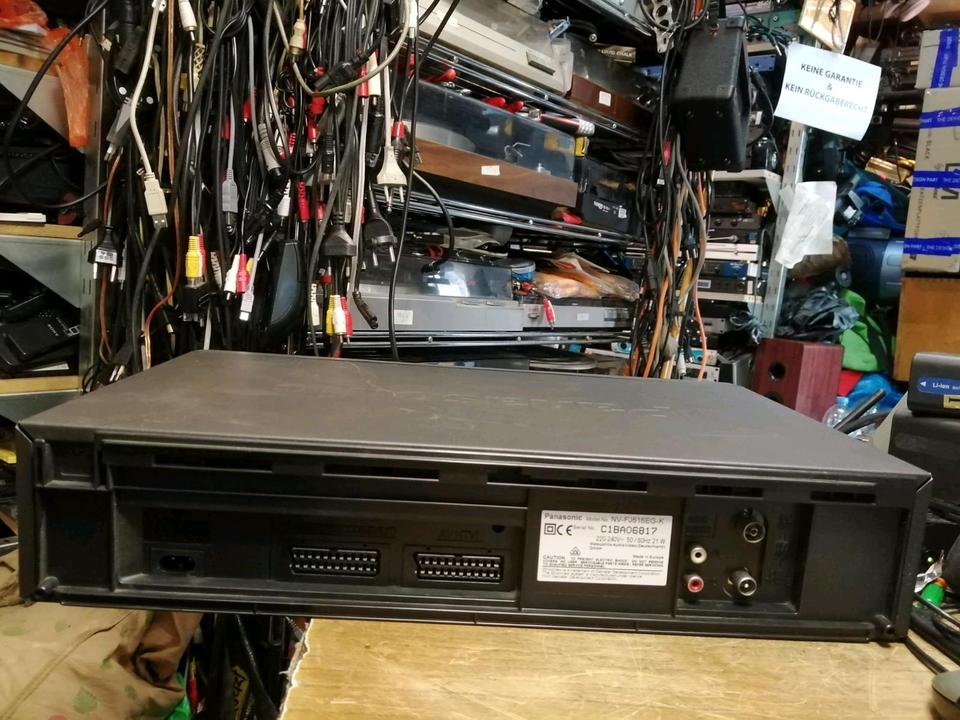 PANASONIC NV-FJ610EG-K, Videocassettenrecorder OHNE Fernbedienun!