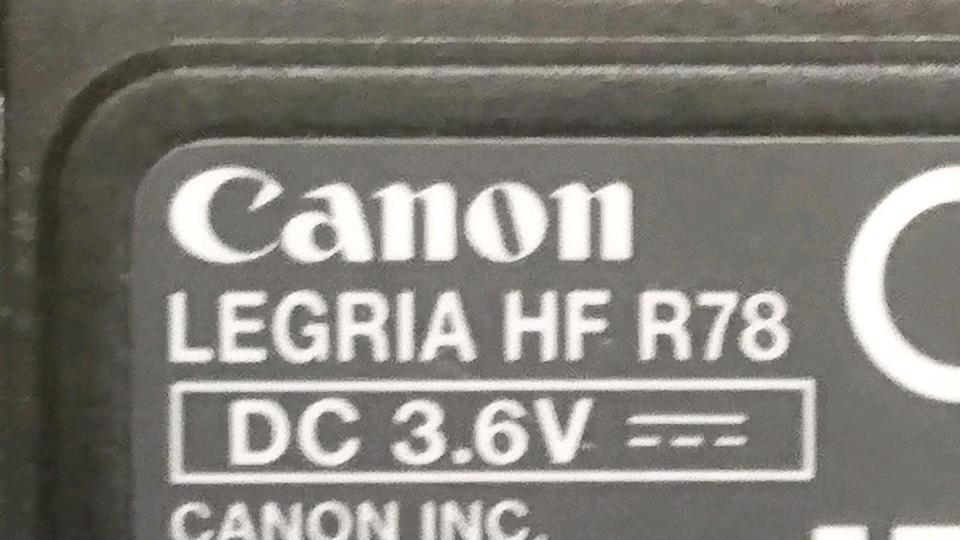 CANON LEGRIA HF R78, Videocamera mit Zubehör, OHNE Speicherkarte!