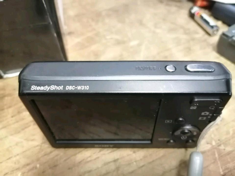 SONY Cyber-Shot DSC-W320, Digital-Kamera mit Zubehör!!!