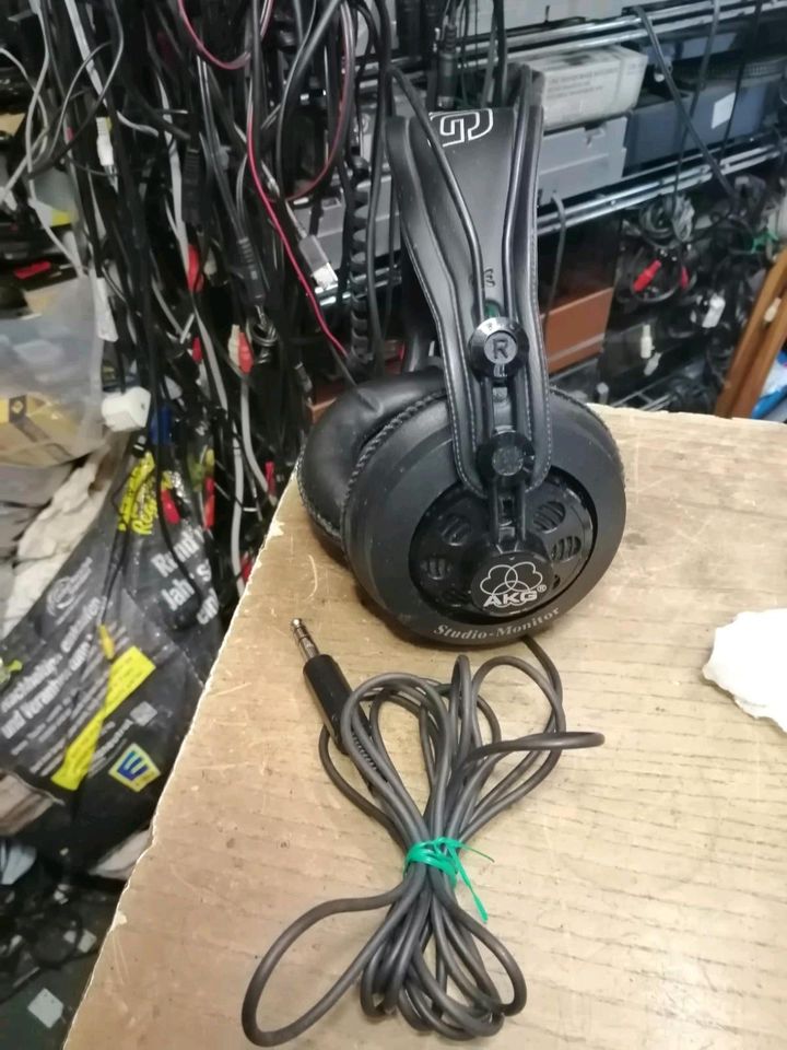 AKG K 240, Kopfhörer mit 6,3 mm Klinkestecker!!!