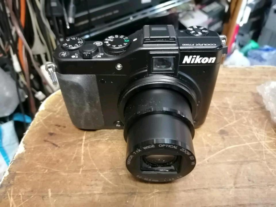 NIKON COOLPIX S7000, Digital-Kamera mit Zubehör!!