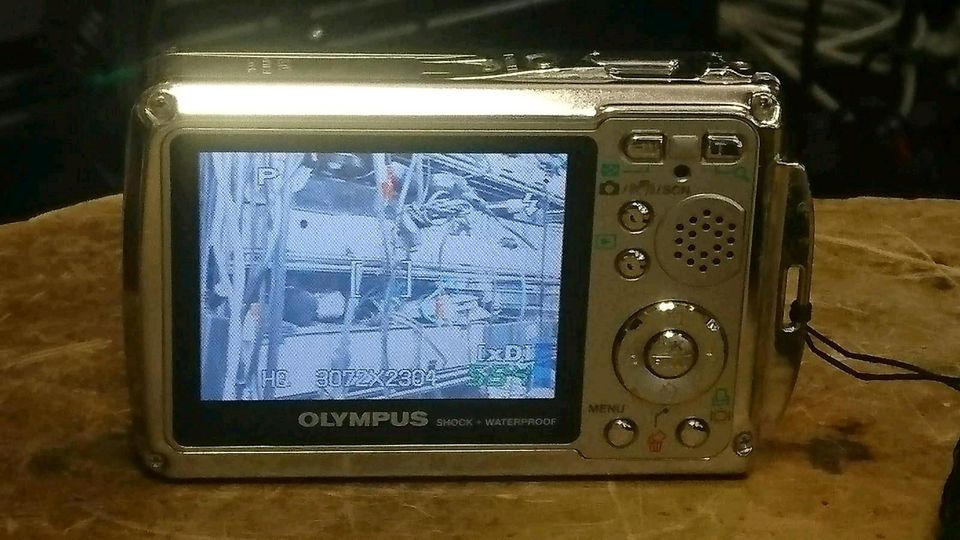 OLYMPUS M725 SW, Digital-Kamera mit Zubehör!!