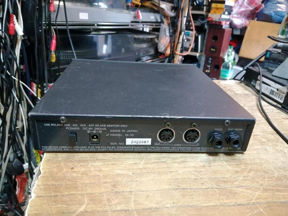 ROLAND GI-10, Guitar-Midi Interface, mit Universal-Adapter!!