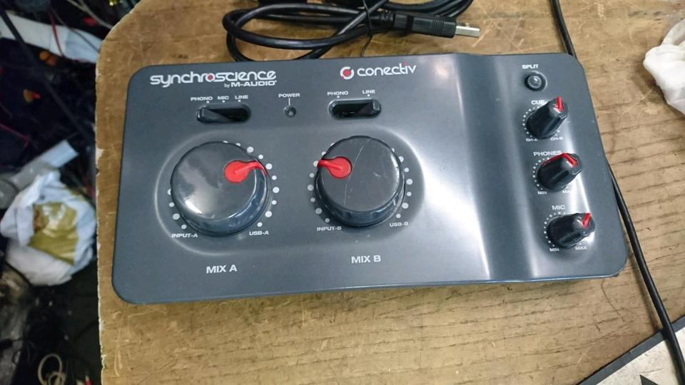 M-AUDIO CONECTIV, Effekt-Gerät für Aufnahmen usw.