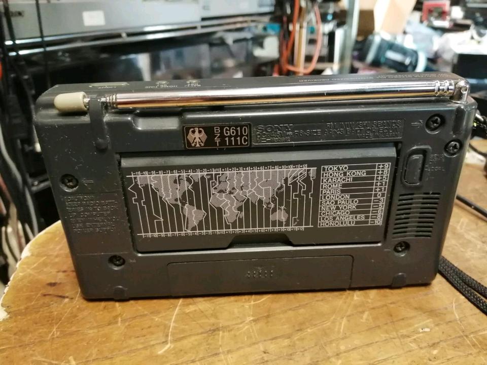 SONY ICF-SW33 World Time, Radio, guter Zustand!!