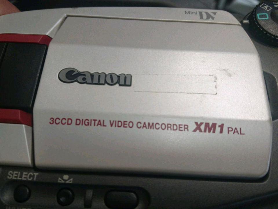 CANON DM-XM1 3CCD Digital MiniDV-Videocamera, Zubehör!!