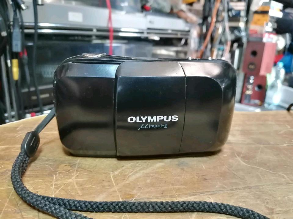 OLYMPUS Mju-1 Analog-Kamera mit 2 Displays, DEFEKT!!
