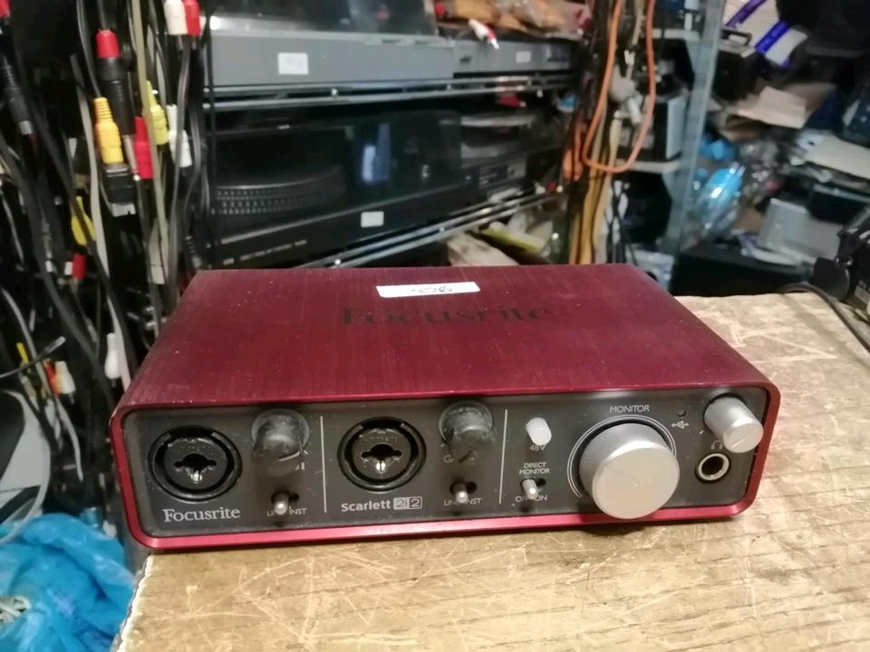 FOCUSRITE SCARLETT 2i2 Audio Interface, guter Zustand!!!