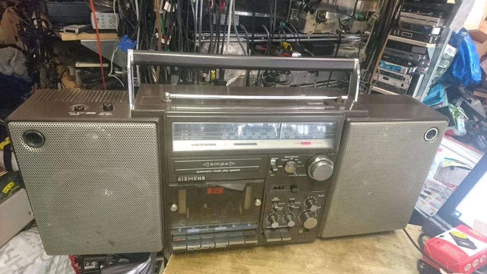 SIEMENS Club 736, Radio-Cassetten-Recorder, DEFEKT!!