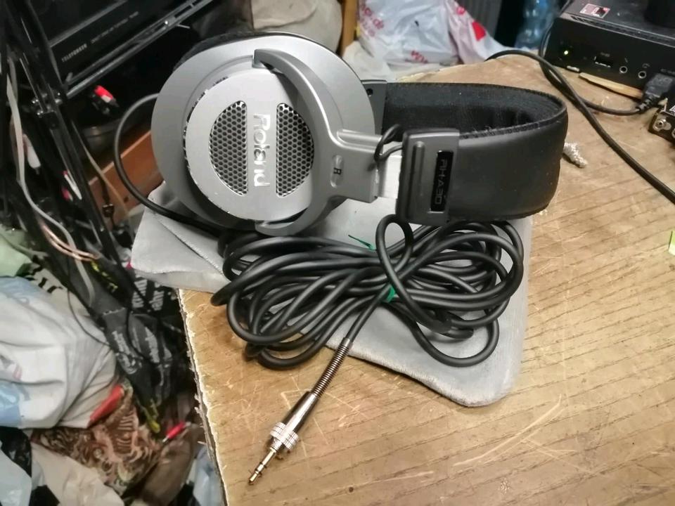 ROLAND RH-A30, Kopfhörer mit 3,5mm Klinkestecker! guter Zustand!!