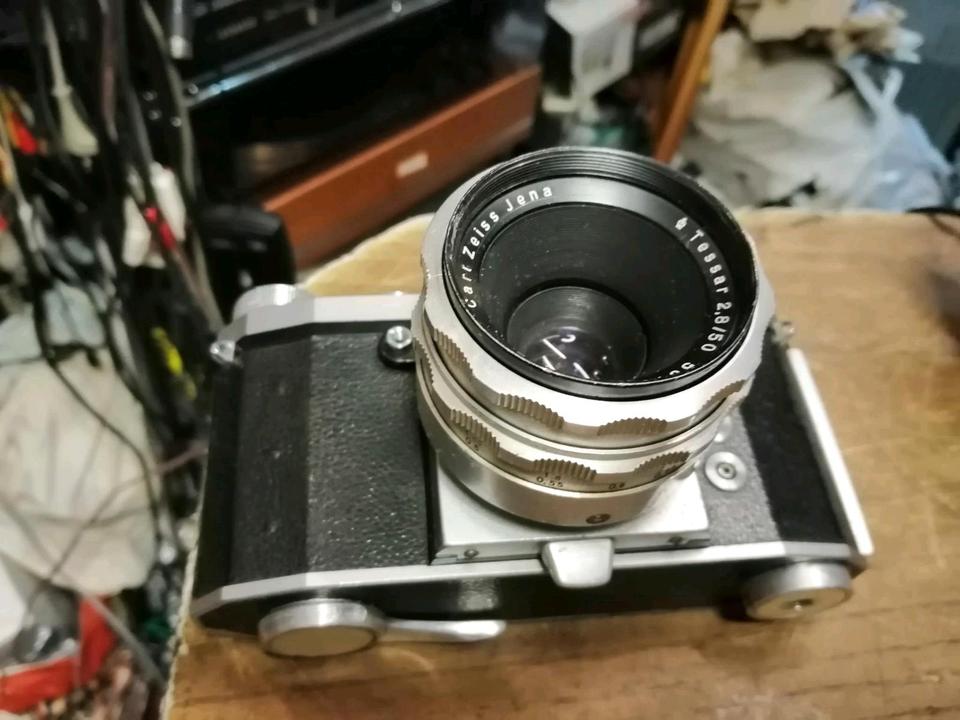 PRAKTICA IVKV, Analog-Kamera he TESSAR Objektiv, guter Zustand!!
