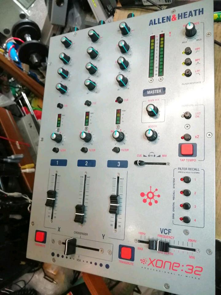 ALLEN & HEALTH xone32, Mixer, guter Zustand!