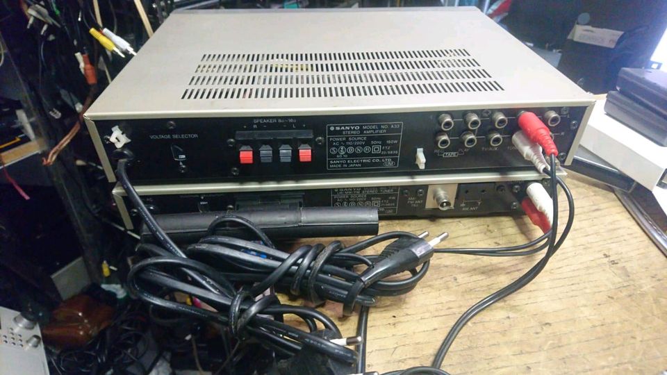 SANYO A33 Stereo Amplifier + SANYO T33 Stereo Tuner