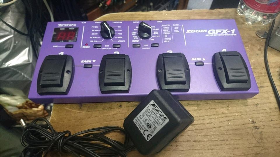 ZOOM GFX-1, Guitar Effects Processor/Gitarren Effekt-Gerät!!