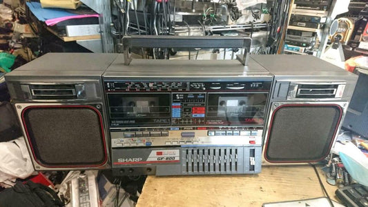 SHARP GF-800H(D), Doppel-Radiocassetten-Recorder, DEFEKT!