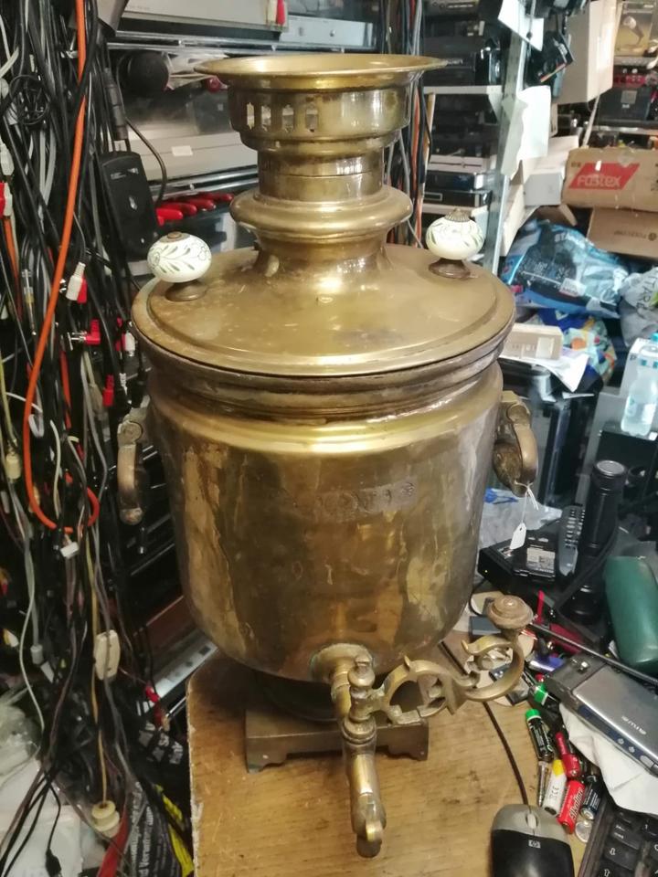 Russischer Holzkohle-Samowar, Baujahr: 1826, guter Zustand!!