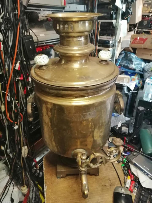 Russischer Holzkohle-Samowar, Baujahr: 1826, guter Zustand!!