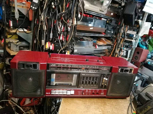 JVC PC-30V Radio-Cassetten-Recorder, etwas DEFEKT!!!