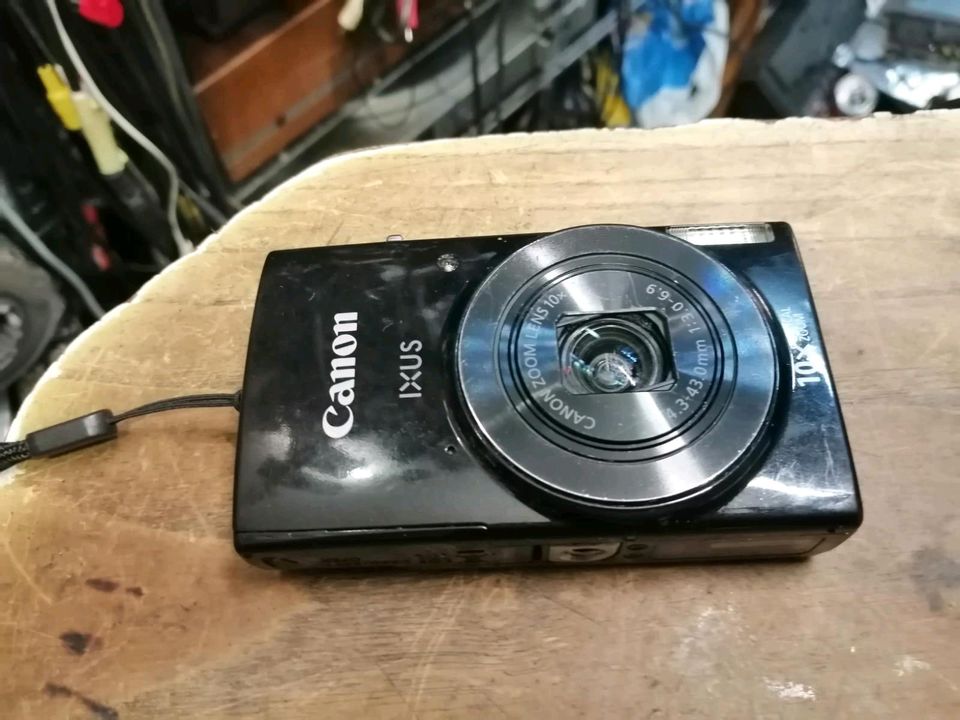 CANON IXUS 180, Digital-Kamera mit Zubehör!!!!