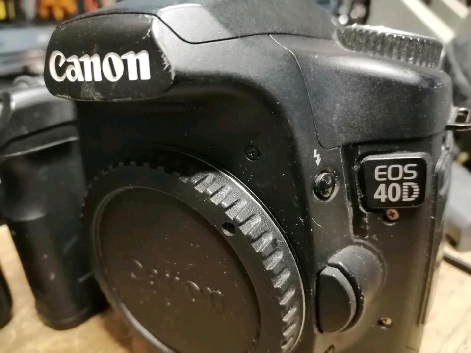 CANON EOS 40D + CANON EOS 350D, beide Kameras sind DEFEKT!!!