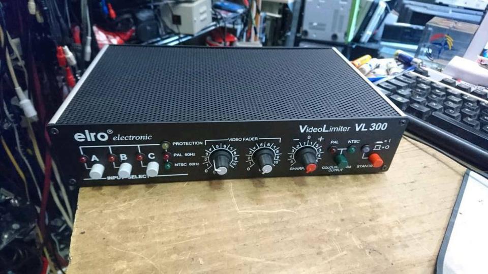 ELRO Electronic VL 300, VideoLimiter mit Universal-Adapter